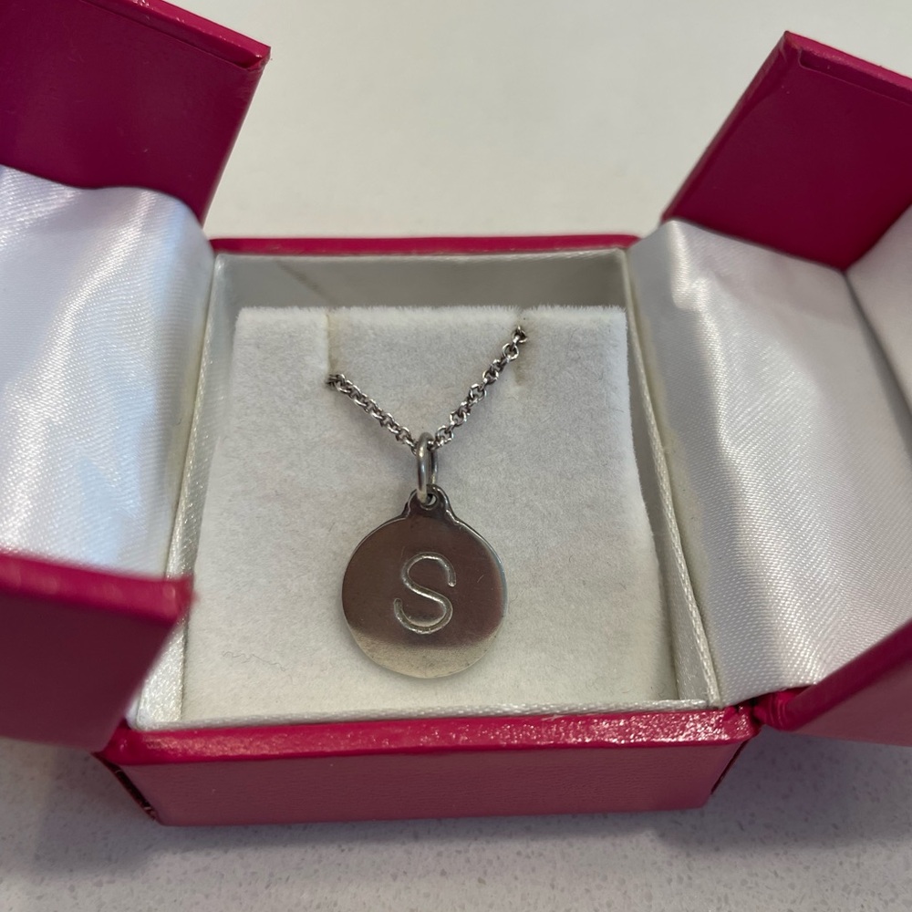 Helen Ficalora 16” sterling silver “S” necklace